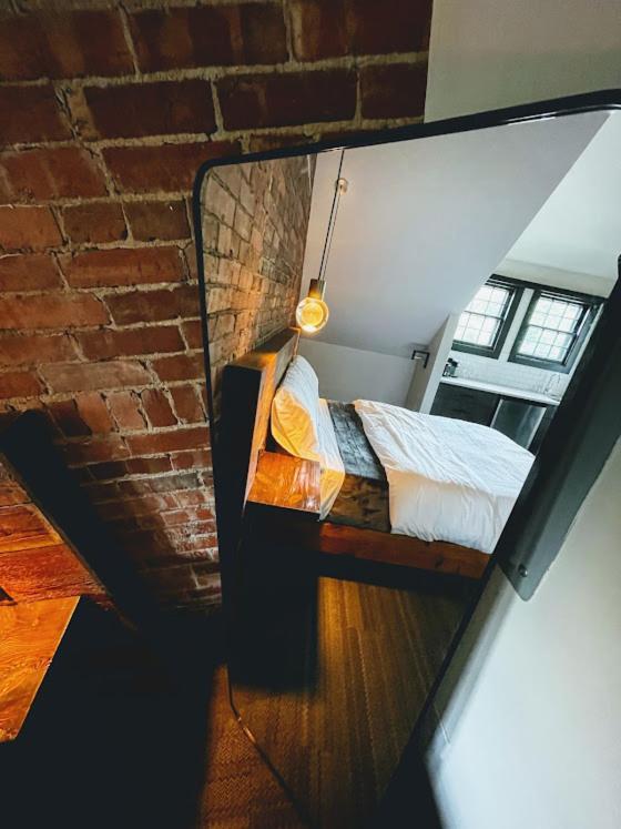 Gamble Mill Hotel Bellefonte Room photo